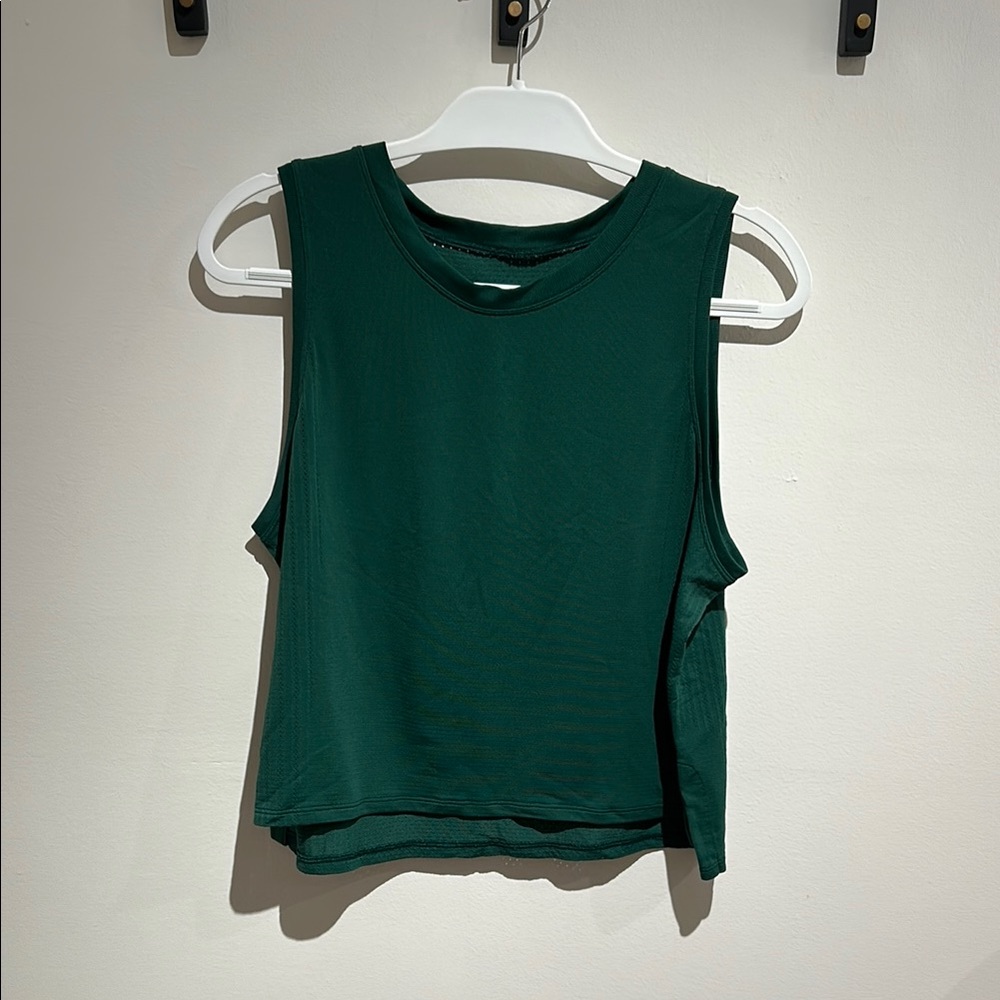 Lululemon Train to Be Tank